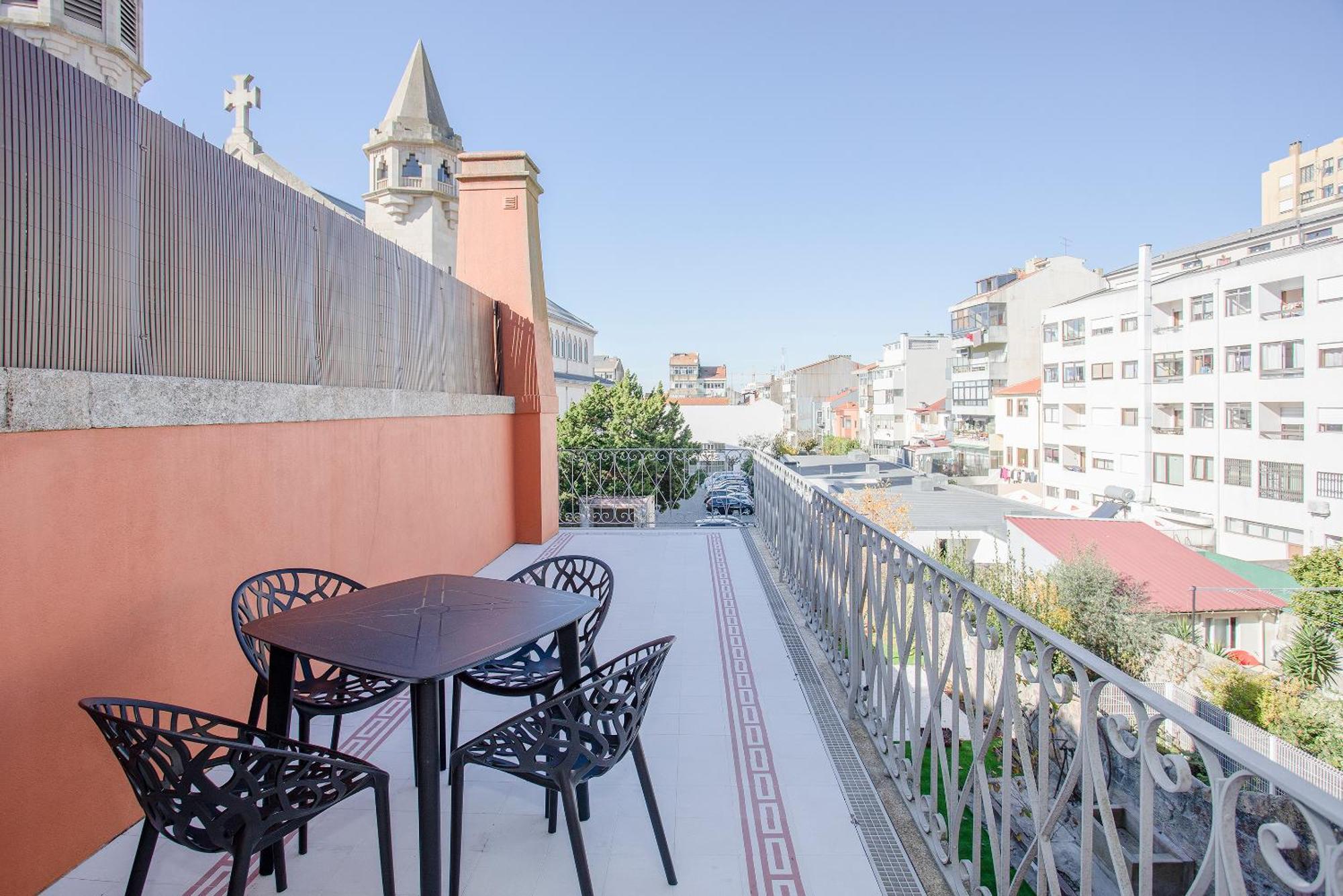 Liiiving In Porto - Balcony Design Apartment Exterior photo